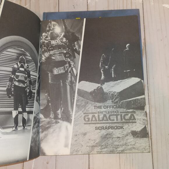 Battlestar Galactica Scrapbook Encyclopedia Galactica Vintage 1st ed 1st print - Picture 9 of 10